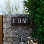 Escusa *