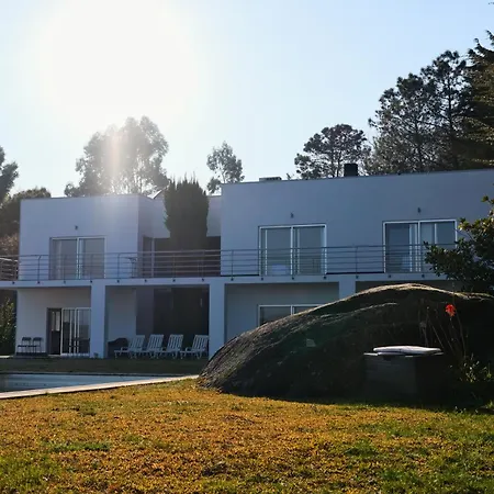 Escusa Villa *