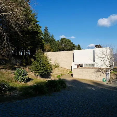 Escusa Villa Baião