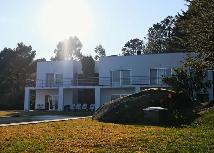 Escusa Villa *